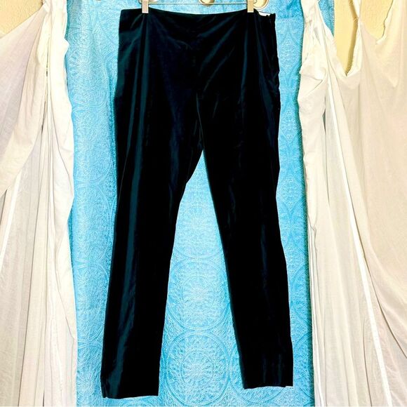 Lands' End Pants - Lands’ End Velvet Mid Rise Slim Leg Dress Pants Sz 16